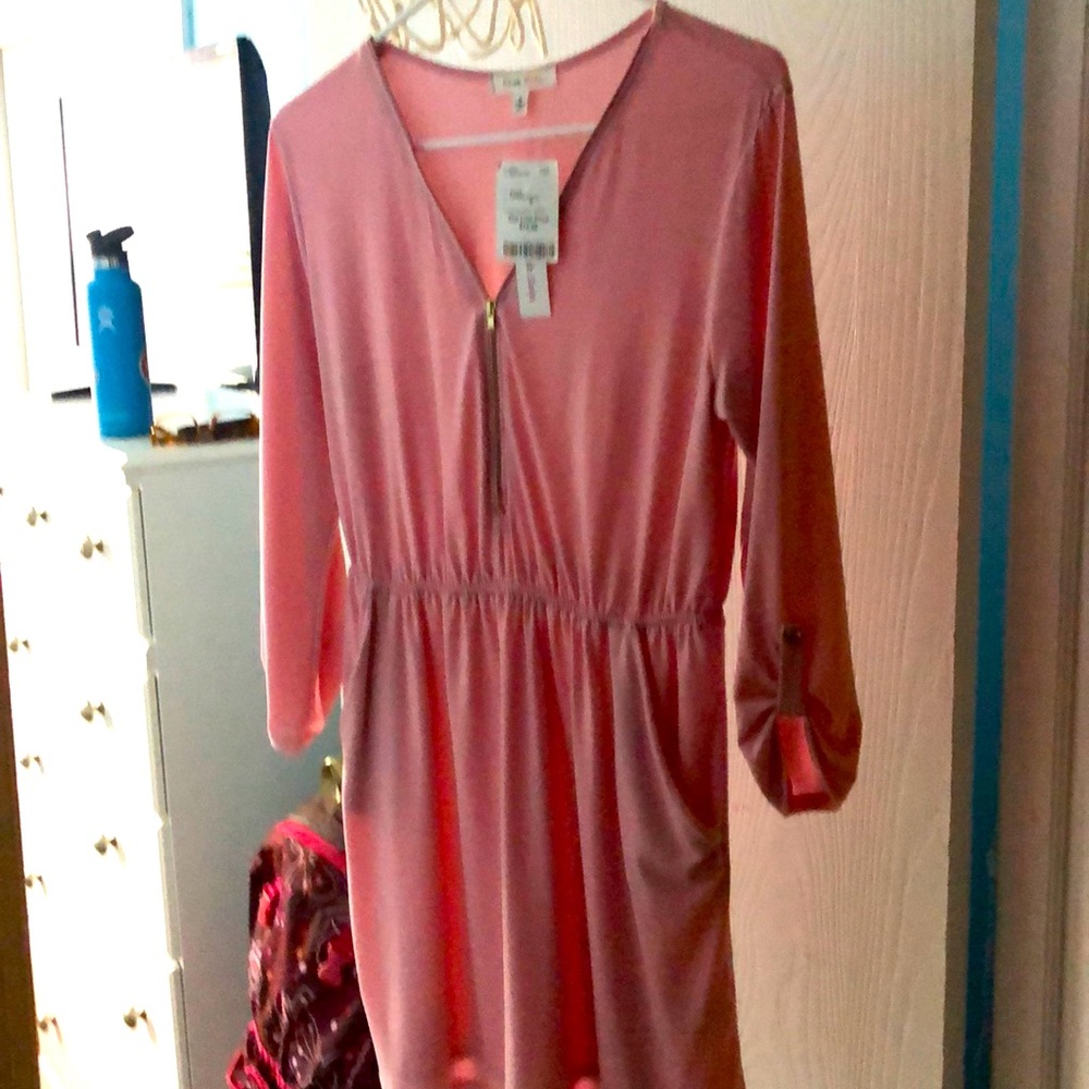 Light pink cute women’s dress